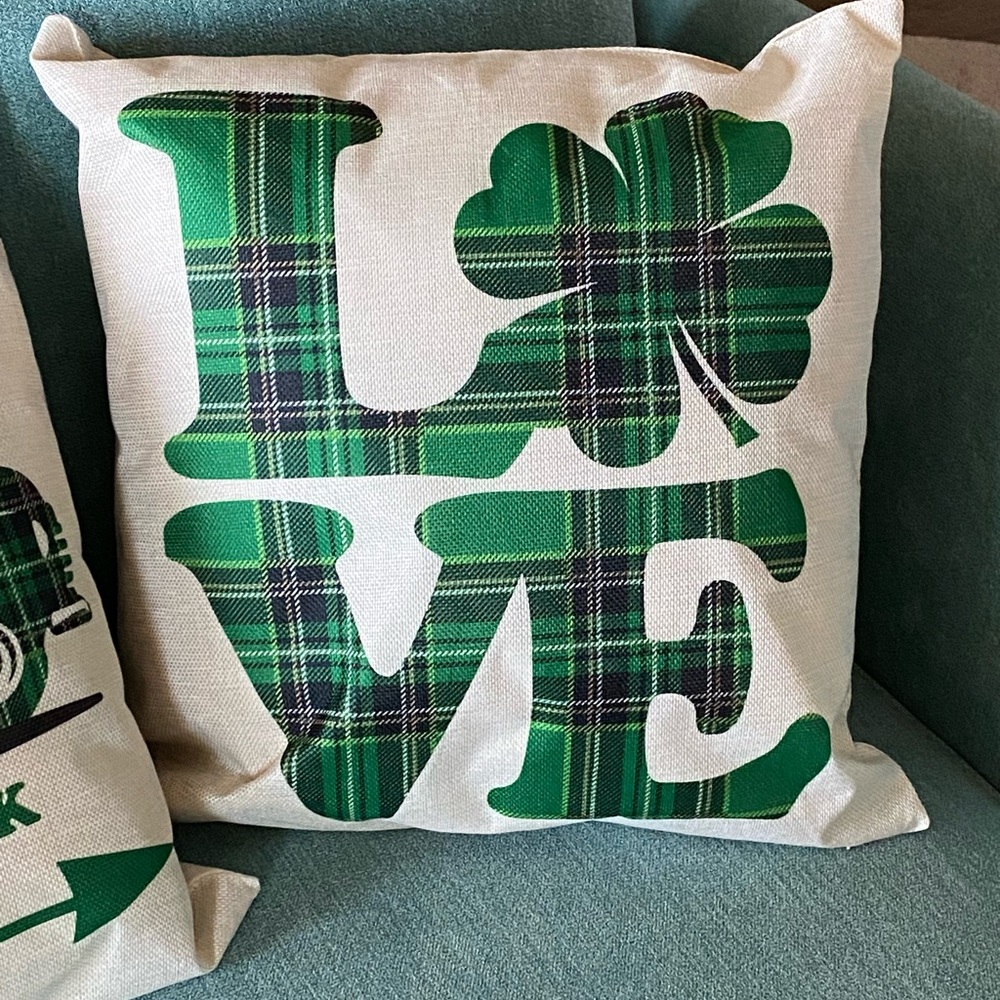 St. Patrick’s Day Decorative Pillow Covers for 18” Pillows.  Set of 4.  NEW - Picture 7 of 13